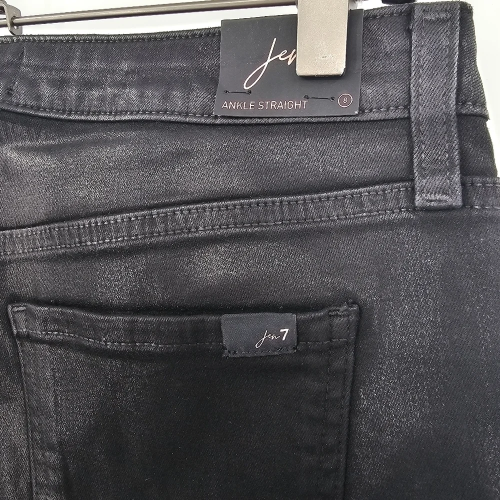7 For All Mankind Jen7 Black Coated Ankle Straight‎ Jeans Size 8 NWT